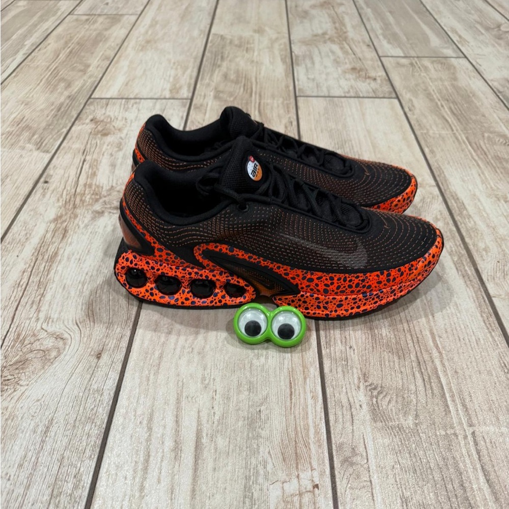NEW! Nike Air Max DN SE Premium Black Orange Electric Pack